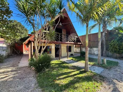 Casa com 3 Quartos à venda, 70m² no Alto Arroio, Imbituba