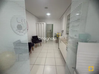 Sala Comercial à venda, 37m² no Córrego Grande, Florianópolis