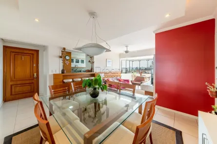 Apartamento com 3 Quartos à venda, 103m² no Rio Branco, Porto Alegre