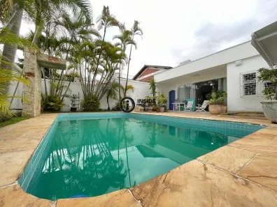 Casa com 3 Quartos à venda, 200m² no Enseada, Guarujá