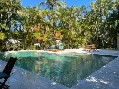 Casa de Condomínio com 7 Quartos à venda, 280m² no Guaecá, São Sebastião