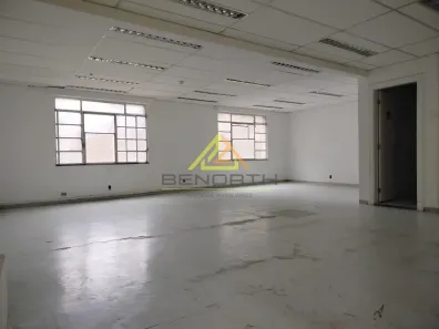 Sala Comercial à venda, 102m² no República, São Paulo