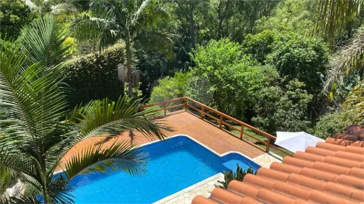 Casa com 3 Quartos à venda, 320m² no Chácara dos Lagos, Carapicuíba