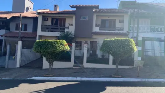Sobrado com 4 Quartos à venda, 450m² no Marechal Rondon, Canoas