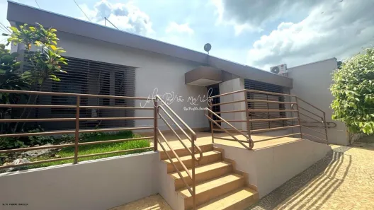 à venda, 300m² no Banzato, Marília