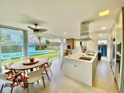 Casa de Condomínio com 4 Quartos à venda, 267m² no Maitinga, Bertioga