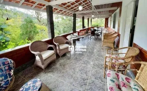 Casa com 11 Quartos à venda, 1383m² no Cascatinha, Nova Friburgo