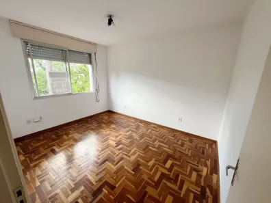 Apartamento com 2 Quartos à venda, 73m² no Passo da Areia, Porto Alegre