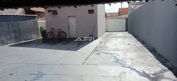 Casa com 1 Quarto à venda, 343m² no Parque Residencial Iguatemi, Araraquara