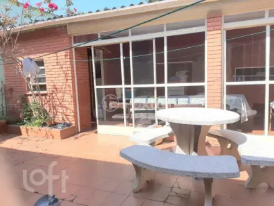 Casa com 3 Quartos à venda, 250m² no Medianeira, Porto Alegre