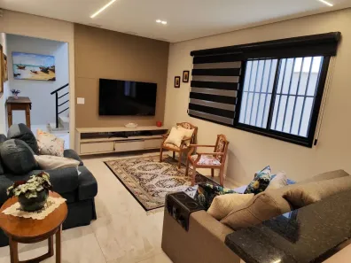 Casa com 3 Quartos à venda, 105m² no Vila Santa Rosália, São Roque