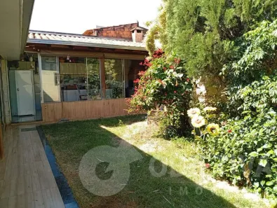 Casa com 3 Quartos à venda, 195m² no Segismundo Pereira, Uberlândia
