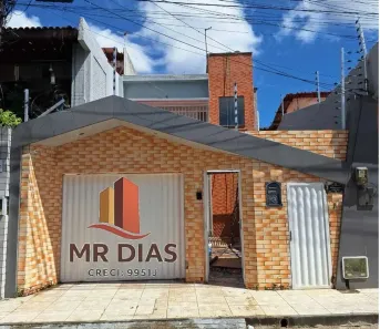 Sobrado com 4 Quartos à venda, 160m² no Benfica, Fortaleza