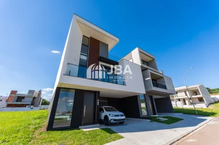 Casa de Condomínio com 3 Quartos à venda, 230m² no Xaxim, Curitiba