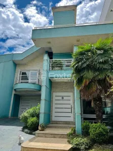 Casa de Condomínio com 5 Quartos à venda, 300m² no Centro, Esteio