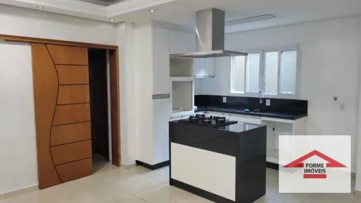 Casa com 3 Quartos para venda ou aluguel, 300m² no Caxambu, Jundiaí