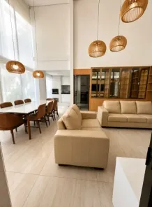 Apartamento com 3 Quartos para alugar, 189m² no Jardim das Samambaias, Jundiaí