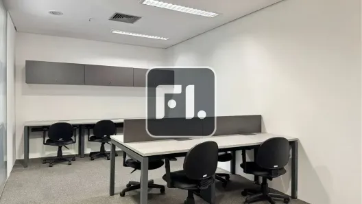 Sala Comercial à venda, 100m² no Consolação, São Paulo