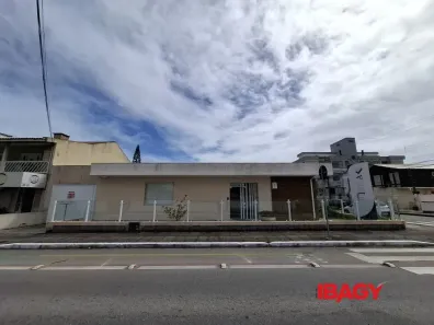 Imóvel Comercial para alugar, 174m² no Balneário, Florianópolis