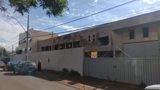 Galpão/Depósito/Armazém à venda, 750m² no Jardim Ipiranga, Americana