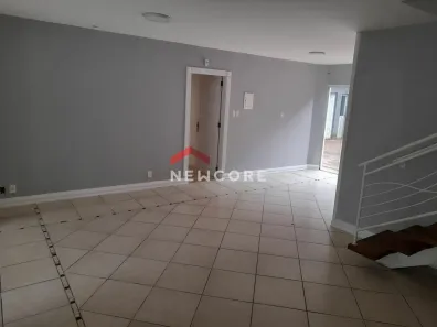 Casa de Condomínio com 5 Quartos à venda, 252m² no Sapê, Niterói