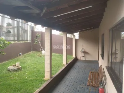 Casa com 3 Quartos à venda, 126m² no Alpes, Londrina