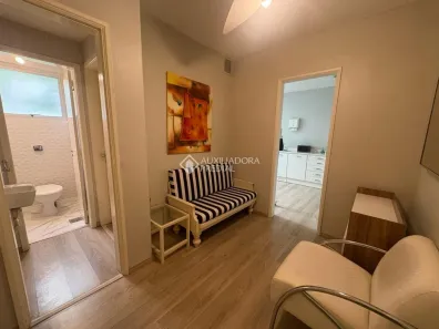 Sala Comercial à venda, 32m² no Independência, Porto Alegre