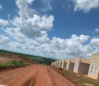 Lote/Terreno à venda, 200m² no Loteamento Ilha Bela, Uberaba