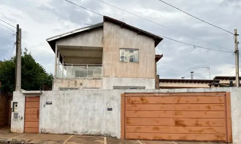 Casa com 5 Quartos à venda, 188m² no Jardim Imperador, Araraquara