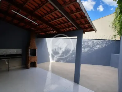 Casa com 2 Quartos à venda, 152m² no Jardim Decolores, Trindade