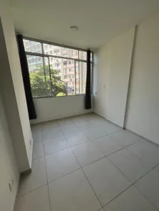 Kitnet com 1 Quarto para alugar, 46m² no Copacabana, Rio de Janeiro