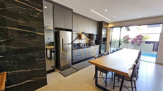 Casa de Condomínio com 3 Quartos à venda, 223m² no Conjunto Habitacional Alexandre Urbanas, Londrina