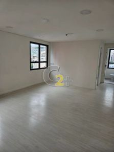 Sala Comercial à venda, 34m² no Liberdade, São Paulo