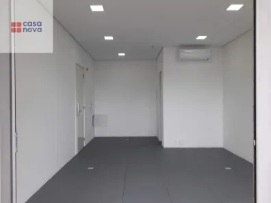 Sala Comercial à venda, 30m² no Barra Funda, São Paulo