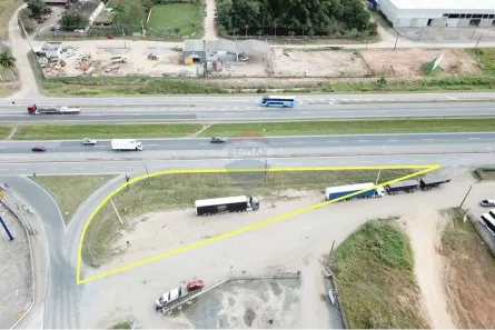 Lote/Terreno à venda, 3158m² no Jardim das Palmeiras, Registro
