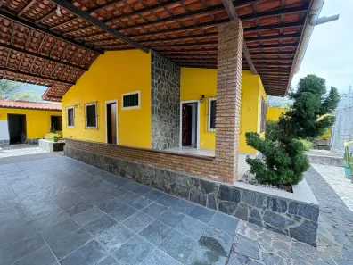 Casa com 4 Quartos à venda, 120m² no Piatã, Salvador