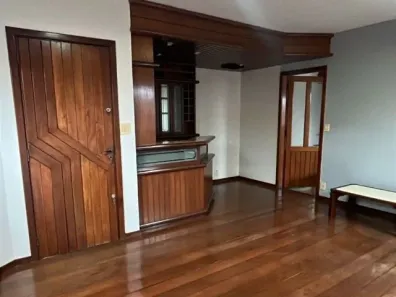 Casa com 3 Quartos à venda, 242m² no Saraiva, Uberlândia