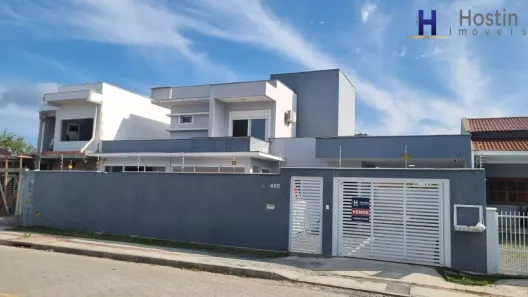 Sobrado com 3 Quartos à venda, 188m² no Do Ubatuba, São Francisco do Sul