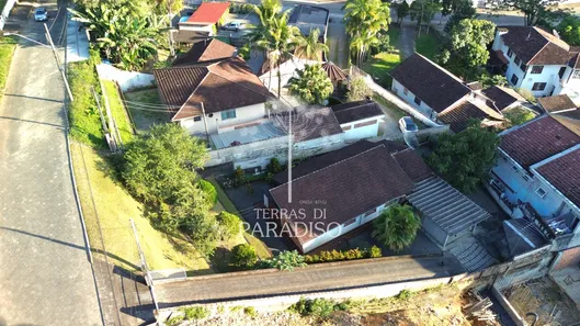 Lote/Terreno à venda, 1500m² no Atiradores, Joinville