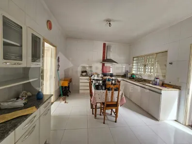 Casa com 4 Quartos à venda, 162m² no Martins, Uberlândia