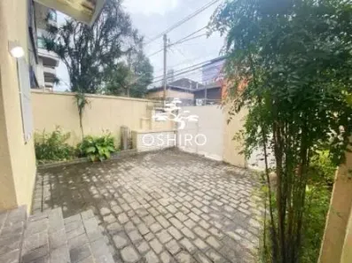 Casa com 3 Quartos à venda, 180m² no Boqueirão, Santos