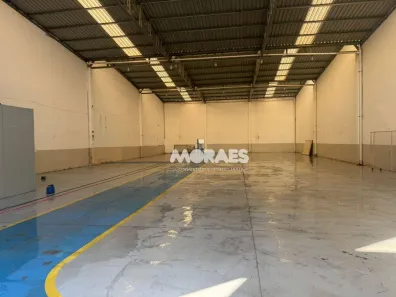 Galpão/Depósito/Armazém para alugar, 750m² no Parque Paulista, Bauru