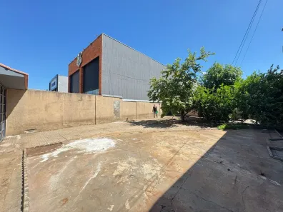 Imóvel Comercial com 4 Quartos à venda, 135m² no Setor Marechal Rondon, Goiânia