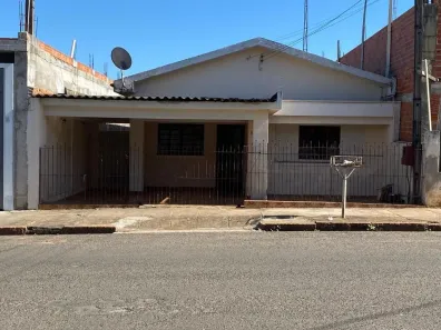Casa com 2 Quartos à venda, 104m² no Centro, Cosmópolis
