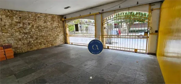 Imóvel Comercial com 3 Quartos para alugar, 300m² no Vila Hamburguesa, São Paulo
