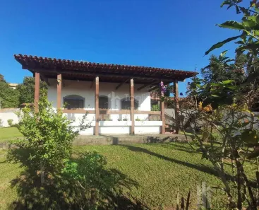 Casa com 4 Quartos à venda, 229m² no Areal, Araruama