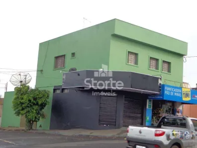 Ponto Comercial à venda, 230m² no Daniel Fonseca, Uberlândia