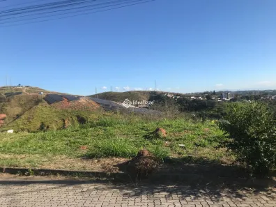 Lote/Terreno à venda, 775m² no Jardim Amália, Volta Redonda