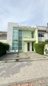 Casa de Condomínio com 4 Quartos à venda, 298m² no Cajazeiras, Fortaleza