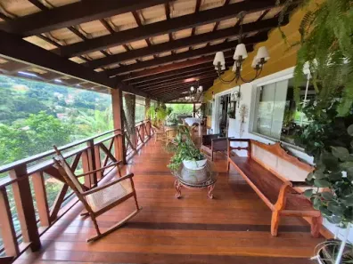 Casa de Condomínio com 7 Quartos à venda, 450m² no Itaipava, Petrópolis